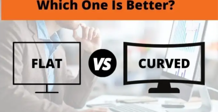 flat vs curved monitor
